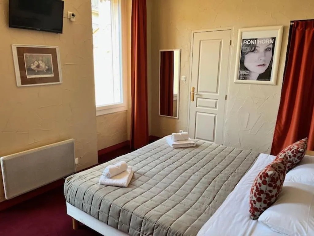 Hotel Le Colbert Αβινιόν 3*,  Γαλλία